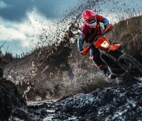 开云官方app入口-东瀛武士鏖战三狮军团，林高远破壁刷新乒坛纪录—双重战场上的亚洲之光