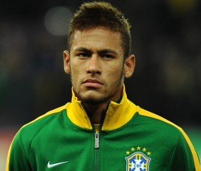 开云官方平台-意甲焦点战之夜，库尔图瓦冠军级表现，诠释何为定海神针