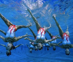 开云体育-当绿衫军遇上凤凰城，爱德华兹在关键时刻定义比赛